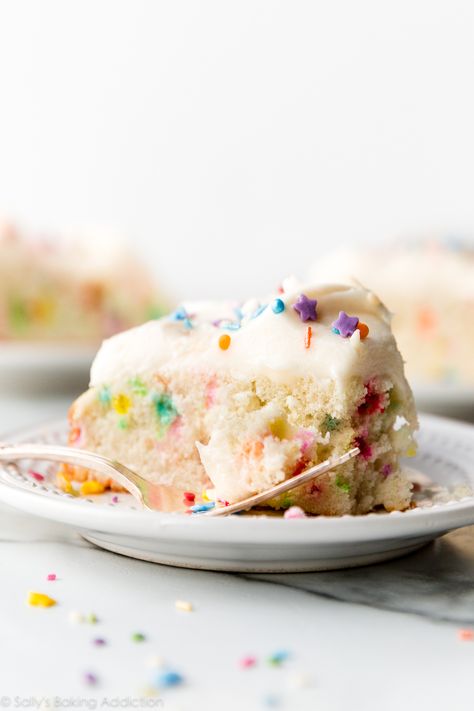 Single Layer Funfetti Cake, Single Layer Birthday Cake, Homemade Frosting, Funfetti Cake, Sprinkle Cake, Pineapple Upside Down Cake, Frosting Recipes, Homemade Cakes, Easy Homemade