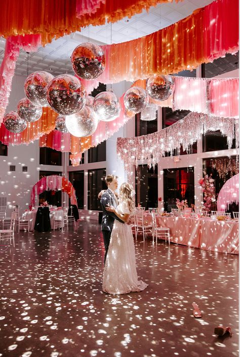 Disco balls | wedding disco balls | wedding reception inspo | disco ball wedding | disco ball inspo | disco ball weddings | pink weddings | pink and orange weddings | wedding trends | 2023 wedding trends | arkansas wedding | arkansas wedding venue Dance Floor Decorations Parties, Vintage Modern Wedding Decor, Pink Disco Wedding Theme, Disco Wedding Party, Fun Wedding Party Ideas, Poppy Wedding Decor, Dance Floor Ceiling Decor, Disco Wedding Decor, Disco Wedding Theme