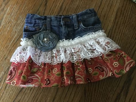 Silly Clothes, Funky Outfits, Grunge Goth, Cute Skirts, Jean Skirt, Dream Clothes, Upcycle Clothes, Diy Fashion, Diy Clothes