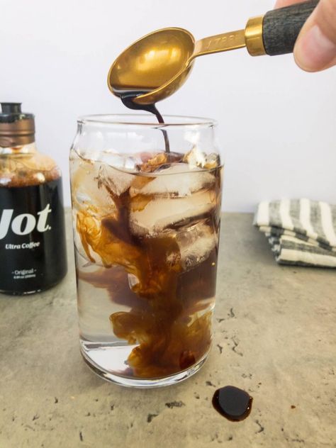 Low Acid Coffee, Coffee Concentrate, Simple Syrup Recipes, Acidic Foods, Homemade Coffee, Starbucks Secret Menu, Ice Coffee Recipe, Syrup Recipe, Cold Brew Coffee