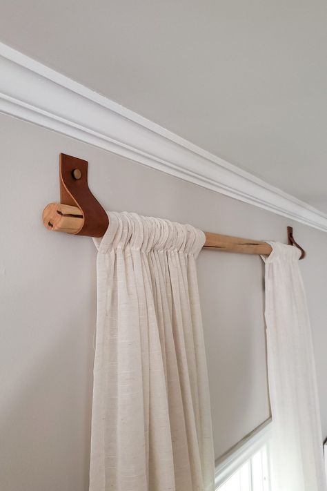 DIY Wood Curtain Rods with Leather Straps for Under $10 | Dani Koch Wood Curtain Rods, Diy Curtain Rods, Wood Curtain, Decor Studio, Remodeled Campers, Diy Curtains, Decor Minimalist, Curtain Rod, Organic Modern