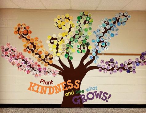 15 Unique & Adorable Ways to Celebrate Kindness in Your Classroom Kindness Tree, Bulletin Board Tree, Kindness Bulletin Board, Elementary Bulletin Boards, Work Bulletin Boards, Art Bulletin Boards, Bulletin Board Design, School Board Decoration, Preschool Bulletin