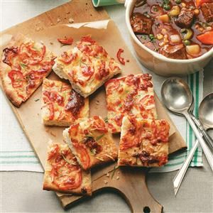 Tomato-Herb Focaccia Recipe from Taste of Home Fococcia Bread, Herb Focaccia, Tomato Focaccia, Starch Sides, Savory Bakes, Galette Des Rois Recipe, Bread Yeast, Tomato Tart Recipe, Recipes Learn