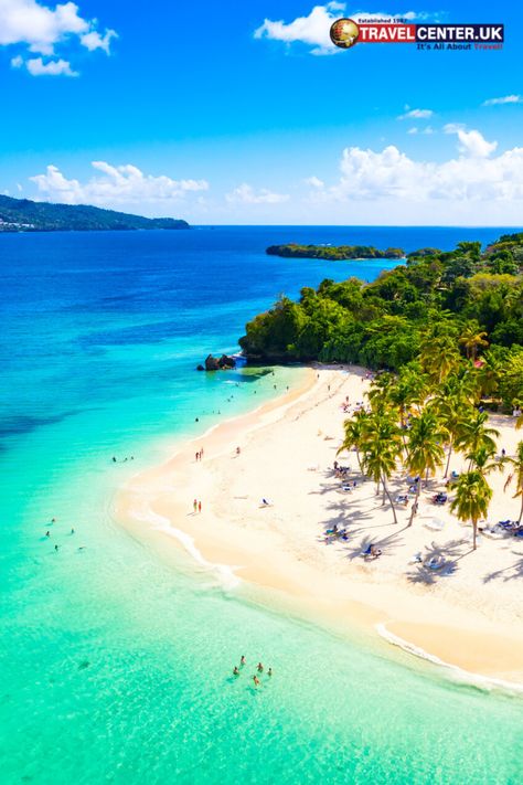 Cayo Levantado beach in Bacardi Island, Dominican Republic Dominican Beach, Safest Places To Travel, Saona Island, Travel Caribbean, All Inclusive Vacations, Caribbean Beaches, Bacardi, The Dominican Republic, Paradise On Earth