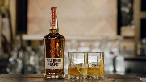 15+ Best Top-Shelf Bourbon Whiskeys in The World Top Shelf Bourbon, Wild Turkey Bourbon, Wheated Bourbon, Single Barrel Bourbon, Best Bourbons, American Whiskey, Malted Barley, Rye Whiskey, Maker’s Mark