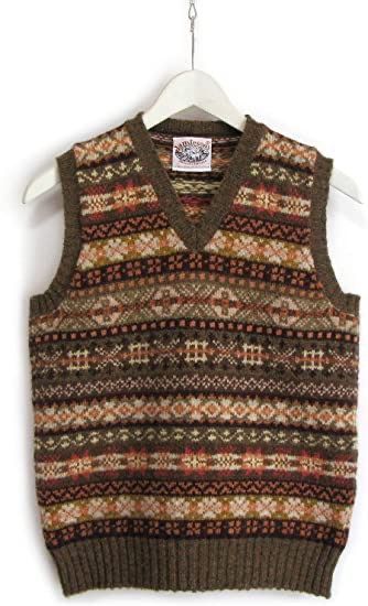 Vintage Sweater Vest, Fair Isles, Fair Isle Knitting Patterns, Knit Vest Pattern, Earthy Outfits, Fair Isle Knitting, Men Fashion Casual Outfits, 가을 패션, Knitting Inspiration