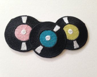 Vinyl Records Iron on Patch Jean Jacket Patches, Embroidery Jacket, Jacket Pins, Cute Patches, Cool Patches, Cool Pins, Sticker Patches, Patches Jacket, Patch Design