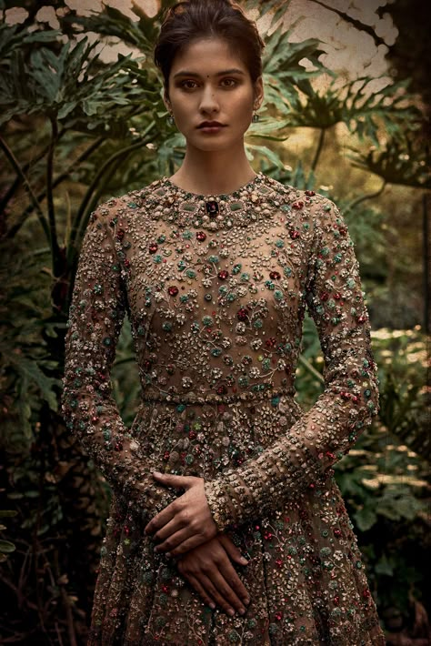 Sabyasachi Gown, Gown Anarkali, Sabyasachi Mukherjee, Sabyasachi Lehenga, Pakistani Couture, Indian Bridal Fashion, Pakistani Bridal Dresses, Indian Couture, Indian Wedding Outfits