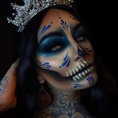 S a r a h C a b r e r a (@sarah.cabrera.studio) • Instagram photos and videos Sarah Cabrera, Cute Halloween Makeup, Halloween Makeup Pretty, Halloween Eye Makeup, Celestial Blue, Amazing Halloween Makeup, Melt Cosmetics, Halloween Makeup Inspiration, Halloween Eyes