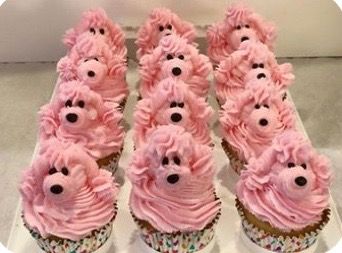 Poodle Cookies, Dog Themed Food, Poodle Cake, Puppy Dog Party, Poodle Party, Pepto Bismol, Dog Cupcakes, Pastel Cupcakes, Girl Bday Party