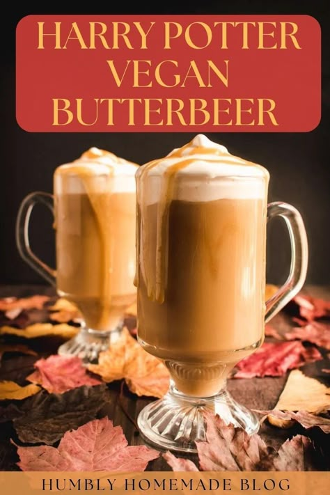 Two glasses of vegan butterbeer next to each other Dairy Free Butter Beer Recipe, Vegan Butter Beer, Magic Food Recipes, Vegan Butterbeer Recipe, Healthy Butterbeer Recipe, Harry Potter Vegan Recipes, Dairy Free Butterbeer Recipe, Gluten Free Harry Potter Recipes, Vegan Harry Potter Recipes