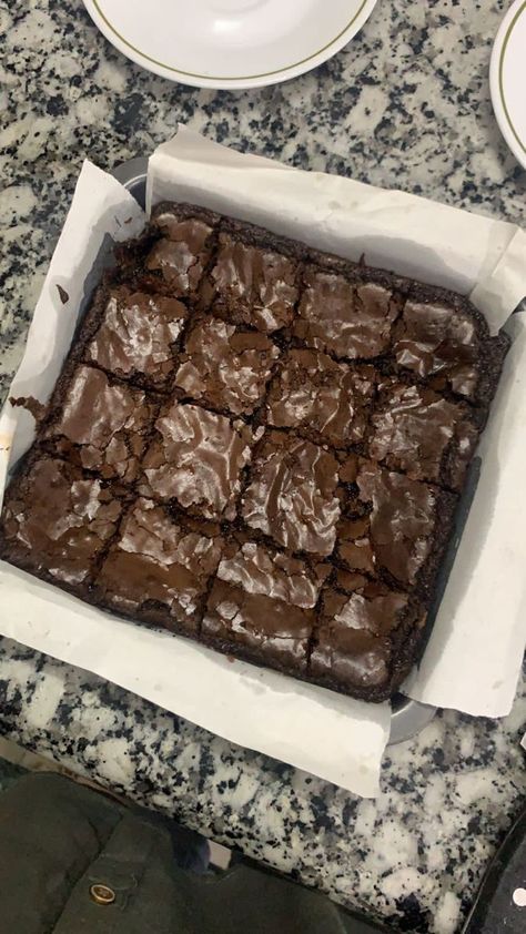 [OC] homemade chocolate brownies! by Bee-Stop Brownie Aesthetics, Brownie Aesthetic, Brownies Aesthetic, Brownie Slab, Homemade Donuts, Food Therapy, Brownie Recipe, Easy Baking Recipes Desserts, Think Food