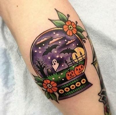 Crystal Ball Tattoo, Cute Halloween Tattoos, Bow Tattoo Designs, Globe Tattoos, Inspiration Tattoo, Tattoos Geometric, Spooky Tattoos, Halloween Tattoo, Sleeve Ideas