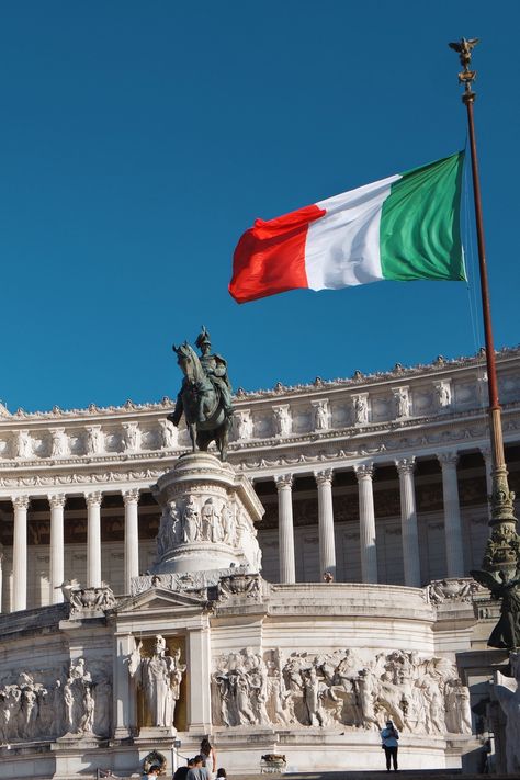 Under the State Aid Temporary Framework, Italy is utilizing $407M to provide tax advantages to qualifying companies hoping to develop and improve their wellness-focused businesses. Each qualifying business is eligible for a maximum amount of $214,373, which will be awarded by the end of June. #medicaltourismnews #tourismnews #funding #europeanunion #internationalhealth #health #wellness #premierhealthdestinations #internationaltravel #italy #spatreatments Italy Pics, Italia Aesthetic, Italy Images, Naruto Team 7, European Commission, Music Studio Room, Neoclassical Architecture, Italy Flag, Italy Photography