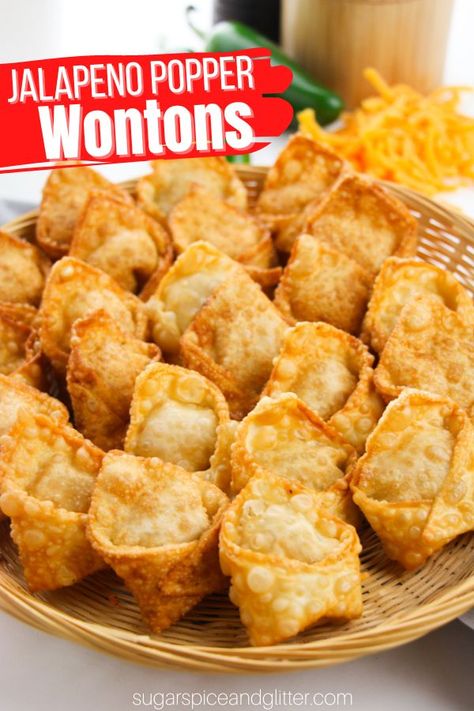 Egg Roll Ideas Appetizers, Keto Wonton Wrapper Recipes, Christmas Ordourves Appetizers, Appetizers With Wonton Wrappers, Jalapeño Wonton Poppers, Jalapeno Popper Eggrolls, Easy Snacks Savory, Appetizers Using Wonton Wrappers, Stuffed Wontons Appetizers