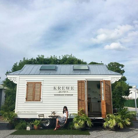 Tiny House Business, Tiny House Boutique, Tiny House Salon, Boutique Trailer, Working Inspiration, Mobile Beauty Salon, Black Metal Roof, House Structure, New Orleans Architecture