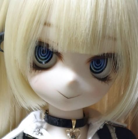 Custom Bjd Doll, Anime Doll Pfp, Dollfie Doll Icon, Bjd Icon, Japanese Dolls Kawaii, Dolfie Dream Dolls, Bjd Aesthetic, Doll Poses Reference, 3d Pfps