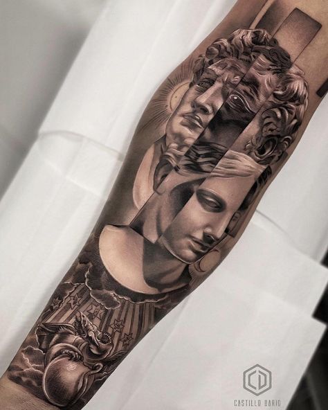 Photographer Tattoo, Mens Body Tattoos, Gladiator Tattoo, Half Sleeve Tattoos Forearm, Realistic Tattoo Sleeve, Statue Tattoo, Full Sleeve Tattoo Design, Greek Mythology Tattoos, Amazing Tattoos