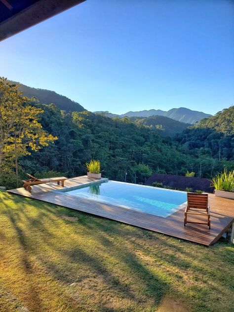 42 Best Airbnbs With Private Pools You'll Never Want to Leave (2023) | Condé Nast Traveler Small Airbnb Ideas, Infinity Pool Backyard, Garden Backyard Wedding, Slope Garden, Wedding Ideas Backyard, Aesthetic Backyard, Backyard Decorations, Ideas De Piscina, Kitchen Backyard