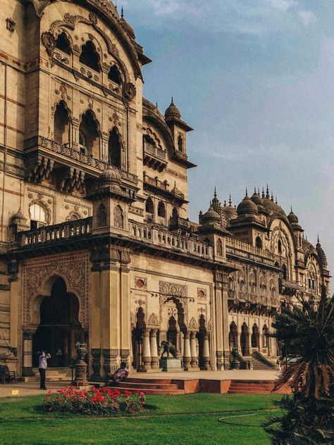 Lakshmi Vilas Palace Vadodara, Gujarat Architecture, Gujarat Aesthetic, Gujarat Culture, Laxmi Vilas Palace, Fort Architecture, Maratha Architecture, 2025 Aesthetic, Elven City