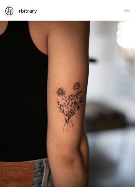 Behind Arm Above Elbow Tattoo, Flower Bouquet Tattoo On Arm, Tricep Flower Tattoo Women, Flower Bouquet Tattoos For Women, Back Of Arm Simple Tattoo, Tattoo On Back Of Elbow, Flower Tricep Tattoo, Bicep Bouquet Tattoo, Back Of Arm Tattoo Flower