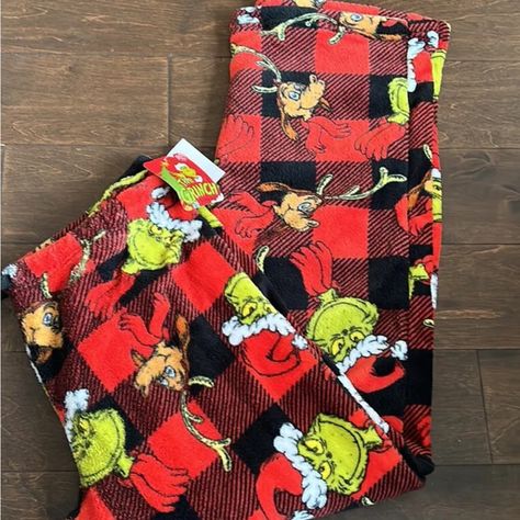 Dr Seuss Womens Grinch Pajama Pants Red Green Plush Nwt Christmas Holiday Grinch Pajama Pants, Baddie Pants, Christmas Pj Pants, Grinch Pajamas, Boxers Women, Freebies By Mail, Christmas Pajama Pants, Merry Christmas Baby, Cute Christmas Outfits