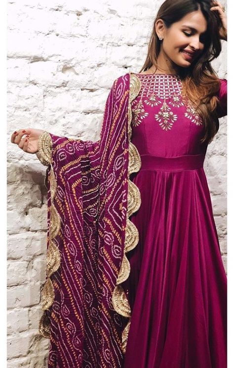 Beautiful Silk Long Dress/ Gown . Embellished with hand embroidery work with zardose work and kasab, sequins and beads.  Paired with bandhani dupatta with scalloped lace. #gown #dress #vasavishah #festival Khatwork Kurti, Indian Ethnic Fashion, Keep Me Stylish, Bandhani Dupatta, Designer Anarkali Dresses, Bandhani Dress, Silk Style, Indian Gowns Dresses, Fashion Blogs