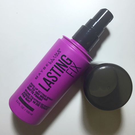 Amanda Vitale on Instagram: “@maybelline lasting fix setting spray 💦 #maybelline #makeup #beauty #cosmetics #beautyaddict #beautyjunkie #beautylover #makeupobsessed…” Setting Spray Maybelline, Faux Hair, Maybelline Makeup, Hot Tools, Beauty Lover, Makeup Reviews, Setting Spray, All Things Beauty, Beauty Cosmetics