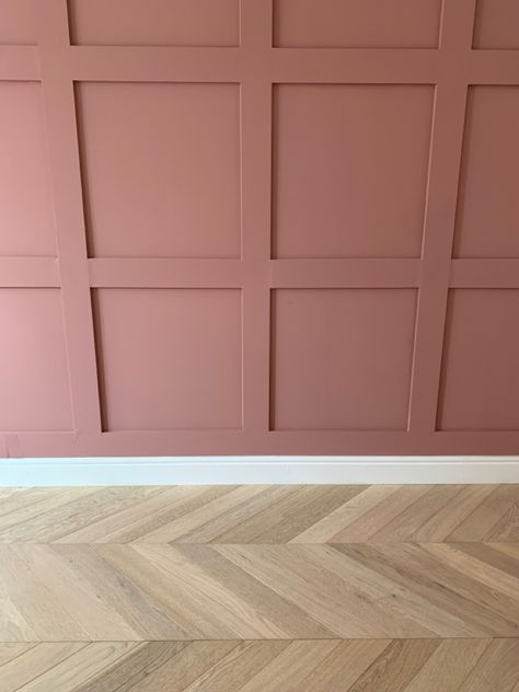 Attic Bedroom Wood Paneling, Pink And Green Bedroom Panelling, Dusty Pink Feature Wall Bedroom, Pink Wood Panelling, Dark Pink Panelling, Dusky Pink Panelling, Pink Wall Panelling, Pink Shiplap, Kitchen Panelling