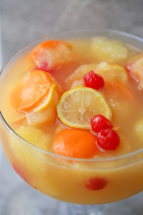 Pineapple Punch Recipe Alcoholic, Easy Yellow Punch Recipes, Sunshine Punch Recipe, Lemon Punch Recipes, Fruit Punch Recipes Non Alcoholic Easy, Frozen Punch Recipe Non Alcoholic, Slushy Punch Recipes, Slush Punch Recipes, Spring Punch Recipes Non Alcoholic