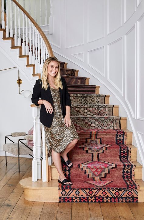 Stairs With Landing, Celebrities Homes, Beverly Hills Houses, Hillary Duff, Vibrant Rugs, Stair Case, Rug Wall, Beautiful Spaces, Kelly Wearstler