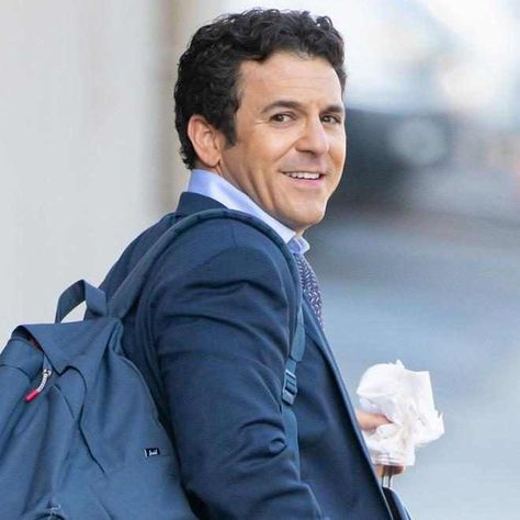 Fred Savage is working on bettering himself following allegations of misconduct on the set of the Wonder Years revival. In a new statement to The Hollywood Reporter, Savage denied renewed... Atlanta Bars, Fred Savage, The Wonder Years, Wonder Years, Hollywood Reporter, Fall Shorts, Crew Members, The Hollywood Reporter, Executive Producer