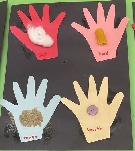 Sense Of Touch Craft, Time Craft, Senses Preschool, Kids Art Studio, Senses Activities, Chinese New Year Crafts, Preschool Lesson Plan, Sensory Art, Craft Board