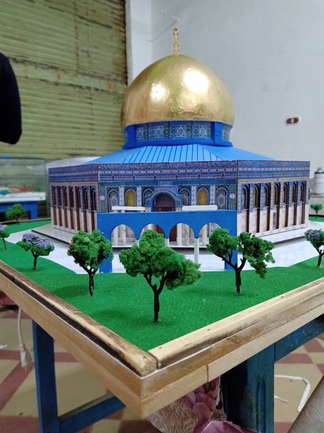 1st model in Architecture department _ menofia university Islamic Models For School Exhibition, Ramadan Artwork, Islamic Exhibition, The Dome Of The Rock, High Performance Boat, School Exhibition, Easy Preschool Crafts, Best Islamic Books, Islamic Kids Activities