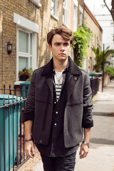 #IfIStay star #JamieBlackley photographed for Status Magazine. Jamie Blackley, Anna And The French Kiss, Stephanie Perkins, Movie Site, The Perfect Guy, August 22, If I Stay, Man Crush, Good Looking Men