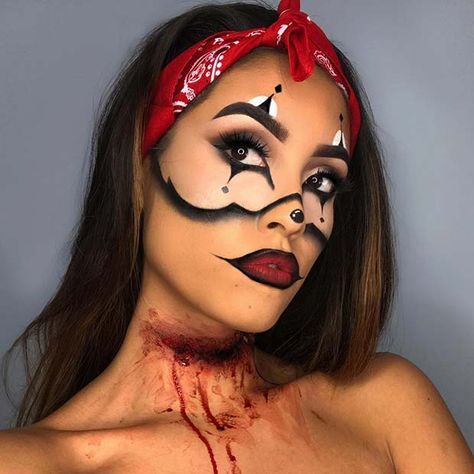 Gory Gangsta Clown Makeup Idea for Halloween Gangsta Clown Makeup, Clown Makeup Ideas, Scary Clown Halloween Costume, Creepy Clown Makeup, Makeup Ideas For Halloween, Cute Clown Makeup, Halloween Makeup Clown, Halloween Make-up Looks, Holloween Makeup