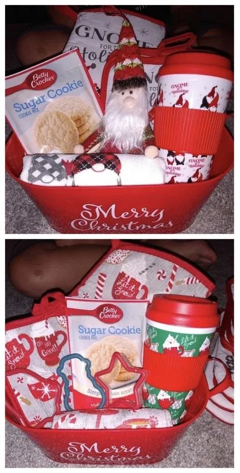 Cheap Christmas Gifts For Friends, Diy Christmas Gift Basket Ideas, Gift Basket Ideas For Women, Quick Christmas Gifts, Diy Christmas Gifts For Friends, Dollar Tree Gifts, Christmas Gift Baskets Diy, Auction Baskets, Easy Diy Christmas Gifts