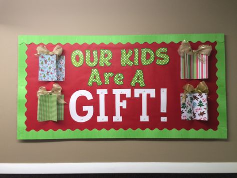 A Gift Christmas Bulletin Board Decorations, Childrens Ministry Christmas, Christmas Bulletin Board Ideas, Snowman Bulletin Board, December Bulletin Boards, Kindergarten Bulletin Boards, Holiday Bulletin Boards, Bulletin Boards Theme, Christmas Bulletin Boards