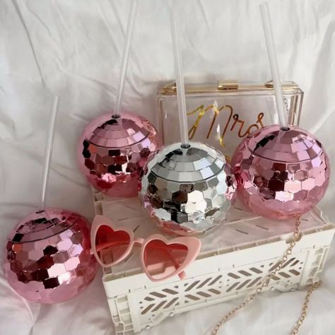 Disco Ball Cups, Products To Make And Sell, Disco Cowgirl Party, Cowgirl Party Decorations, Disco Ball Cup, Mood Dark, Office Boss, Disco Bachelorette, Disco Decorations