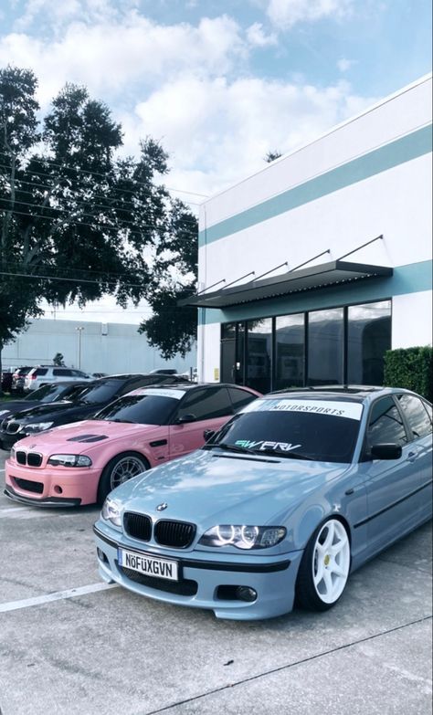 Bmw E46 Sedan Modified, Bmw Modified Cars, Bmw E46 Wallpapers, Bmw E46 Modified, E46 Modified, E46 Wallpaper, Bmw Cars Aesthetic, Bmw E 46, Matching Cars