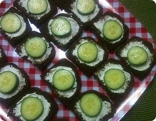 Open Cucumber Rye Sandwiches Picnic Side Dishes, Italian Dressing Mix, Whipped Cream Cheese, Rye Bread, English Cucumber, Italian Dressing, Egg Salad, Slice Of Bread, Grad Party