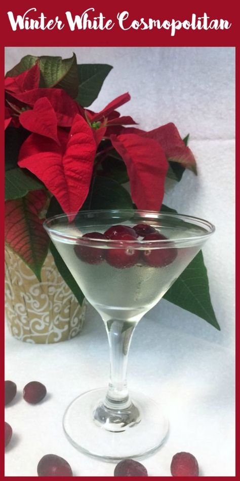 White Cosmopolitan Recipe, White Cosmopolitan, Cosmopolitan Drink Recipe, Xmas Cocktails, Cosmopolitan Drink, Cosmopolitan Recipe, Cocktails Easy, Christmas Drinks Alcohol Recipes, Easy Mixed Drinks