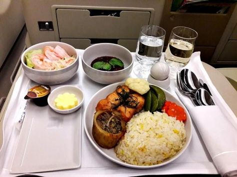 Airplane Meals, Flight Food, Airline Catering, In-flight Meal, Airplane Food, Plane Food, Airline Food, Breakfast Platter, Singapore Food