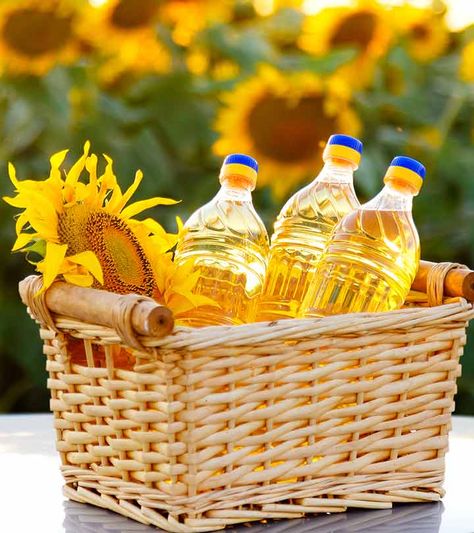 Benefits Of Sunflower Oil, Sunflower Oil Benefits, Cooking With Sesame Oil, Durga Temple, Oil Picture, Coconut Oil Moisturizer, Diy Coconut Oil, Plywood Kitchen, Coconut Oil Skin Care