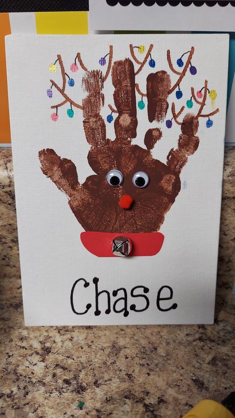 Crafts For Infants Christmas, Rudolph Hand Print, Young Toddler Christmas Crafts, Christmas Canvas Preschool Craft, Arts And Crafts For 1 Year, Small Canvas Christmas Crafts For Kids, Reindeer Toddler Crafts, Christmas Gifts For Parents From Preschoolers, Kids Canvas Art Ideas Christmas