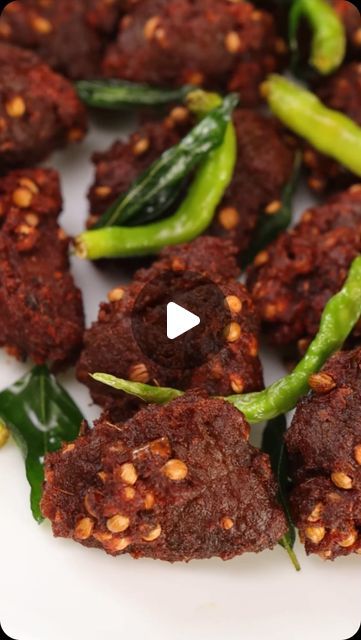 Benazeer Dhorajiwala on Instagram: "Detailed Recipe in comments • Episode 3 of Eid ul Adha Series - chatkara Boti Kebab! ❤️✨

#eid2024 #muttonrecipes #recipereels" Mutton Chatkara, Mutton Kebab, Veg Snacks, Beard Styles Short, Mutton Recipes, Eid Ul Adha, Pakistani Food, June 19, Episode 3