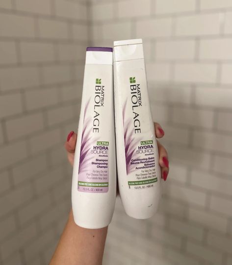 Matrix Biolage HydraSource Shampoo and Conditioner Review | POPSUGAR Beauty Matrix Biolage Shampoo, Biolage Shampoo, Biolage Hydrasource, Biolage Hair, Fine Flat Hair, Matrix Biolage, Shampoo Reviews, Popsugar Beauty, Flat Hair