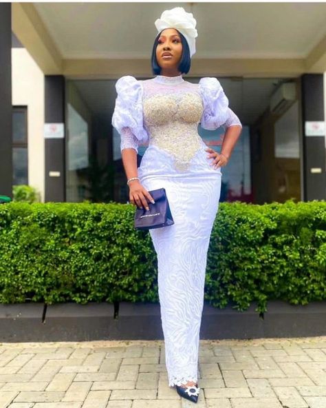 White Lace A Shape Gown Styles, White English Gown Styles, Latest White Lace Gown Styles Aso Ebi, White Lace Outfits, Latest Style For White Lace Gown, White Lace Free Gown Styles Nigerian, Lace Styles For Ladies, White Lace Styles, White Lace Outfit