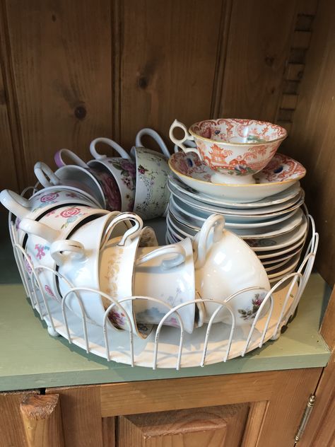 Teacup storage Teacup Storage Ideas, Teacup Display Ideas Diy, Diy Teacup Display, Tea Cup Storage Ideas, Tea Set Storage Ideas, Tea Cup Collection Display, Displaying Tea Cups And Saucers, Tea Cup Organization, Teacup Organization