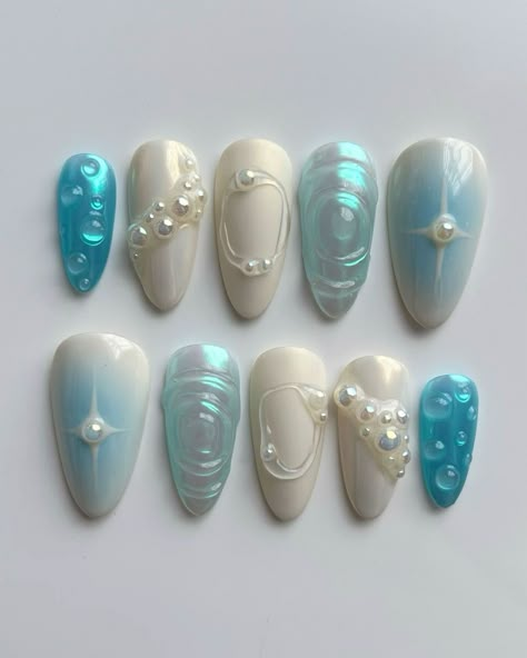 📌Choose new designs for this spring 📌book your appointment 📆 Summer Nails Mermaid Effect, Pastel Press On Nails, Gel X Nails Short Almond, Blue To White Nails, Nail Art Book, Blue Shell Nails, Cute Nail Ideas Blue, 3d Beach Nails, 3d Nail Designs Summer